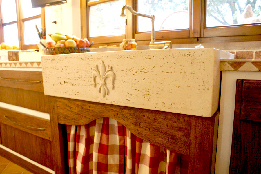 Cucina classica in finta muratura (PP-CFM003)