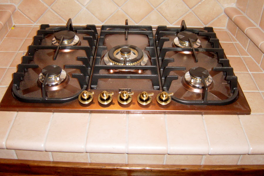 Cucina in vera muratura (PP-CM002)