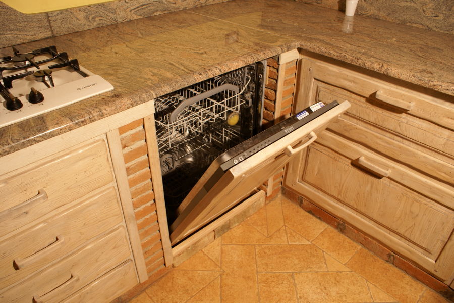Cucina in vera muratura (PP-CM003)