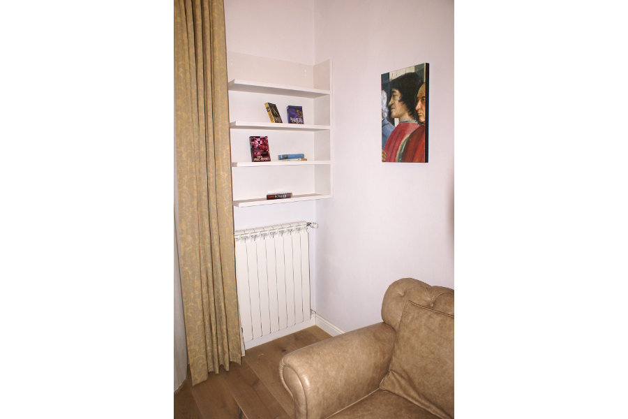 Libreria sospesa per soggiorno (PP-LIB001)