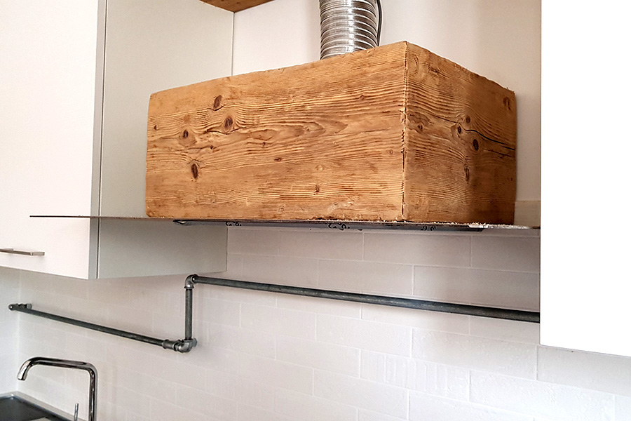 Cucina in legno di recupero e tuni in acciaio XT-CUC004