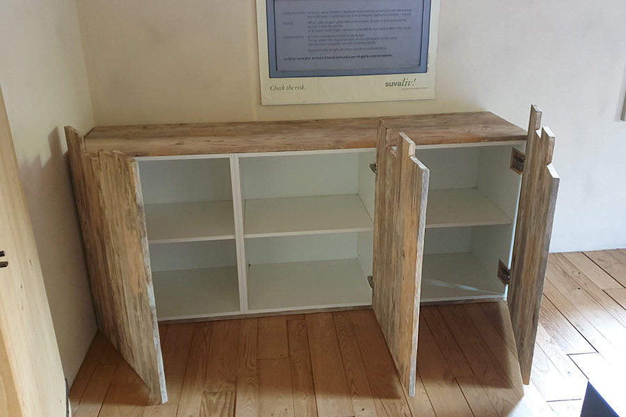 Credenza in legno di recupero (XN-CRE001)