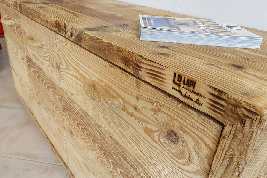 Comò in legno di recupero (XN-GRU004)