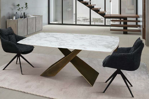tavolo moderno piano ceramica