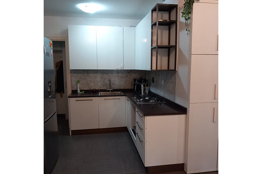 Cucina moderna in PET riciclato (EVO-CUC003)