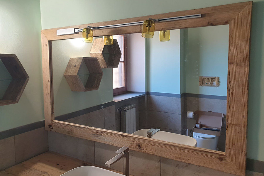 Arredo Bagno in legno di recupero (XN-BAG008)