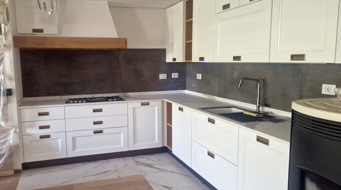 Cucina moderna chiavi in mano