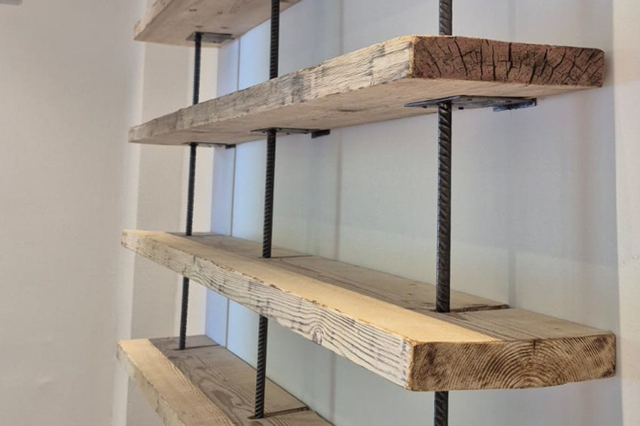 Soggiorno in legno di recupero e ferro XT-COM020