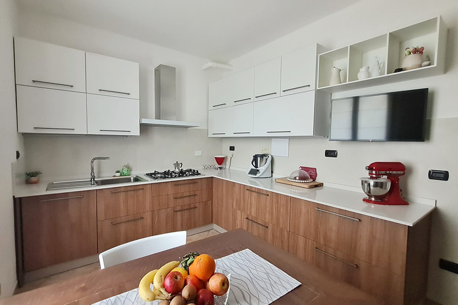Cucina moderna ante in PET