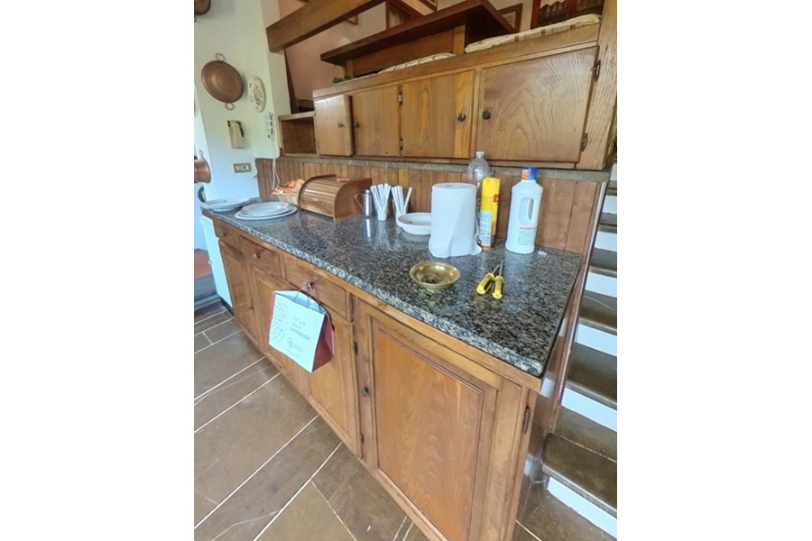 Cucina in finta muratura frontali castagno (PP-CFM051)