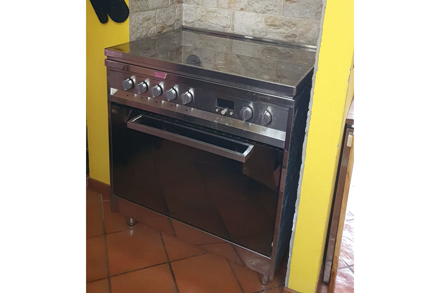 Piccolo intervento cucina in finta muratura